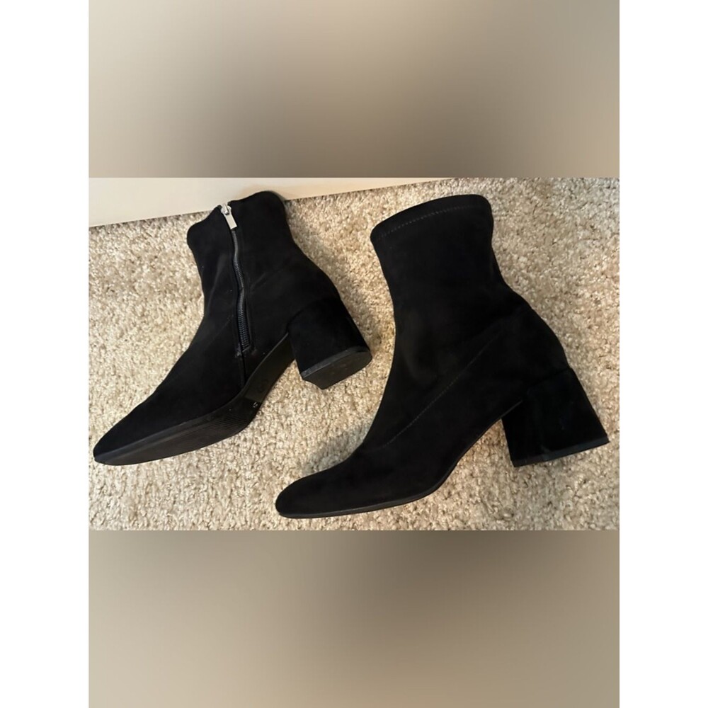 A New Day Black Faux Suede Block Heel Ankle Booties Wolmen's Sz 7.5